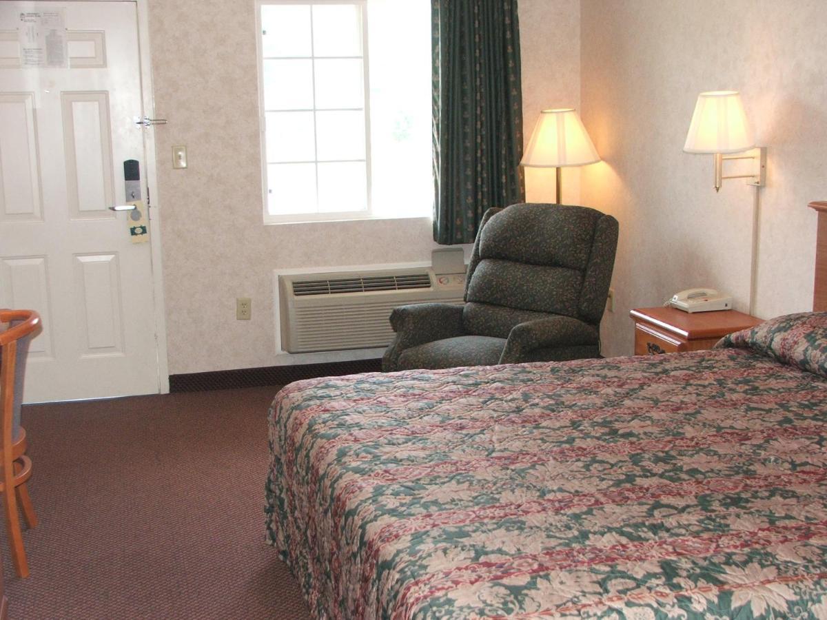 Deerfield Inn Greenbrier Esterno foto